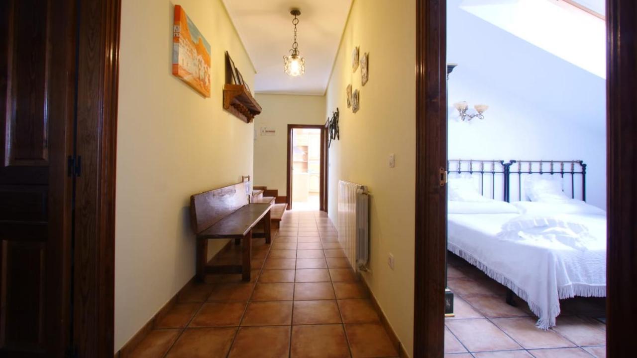 Casa Rural Plaza Vieja Saldaña Exteriör bild