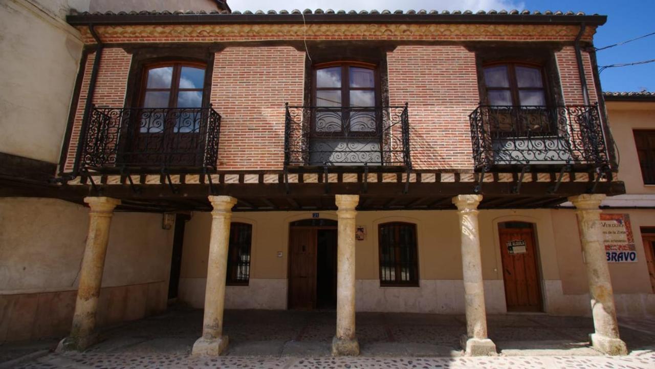 Casa Rural Plaza Vieja Saldaña Exteriör bild